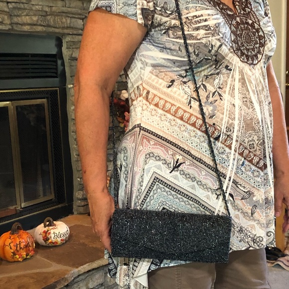 Beaded black bag - Picture 12 of 14